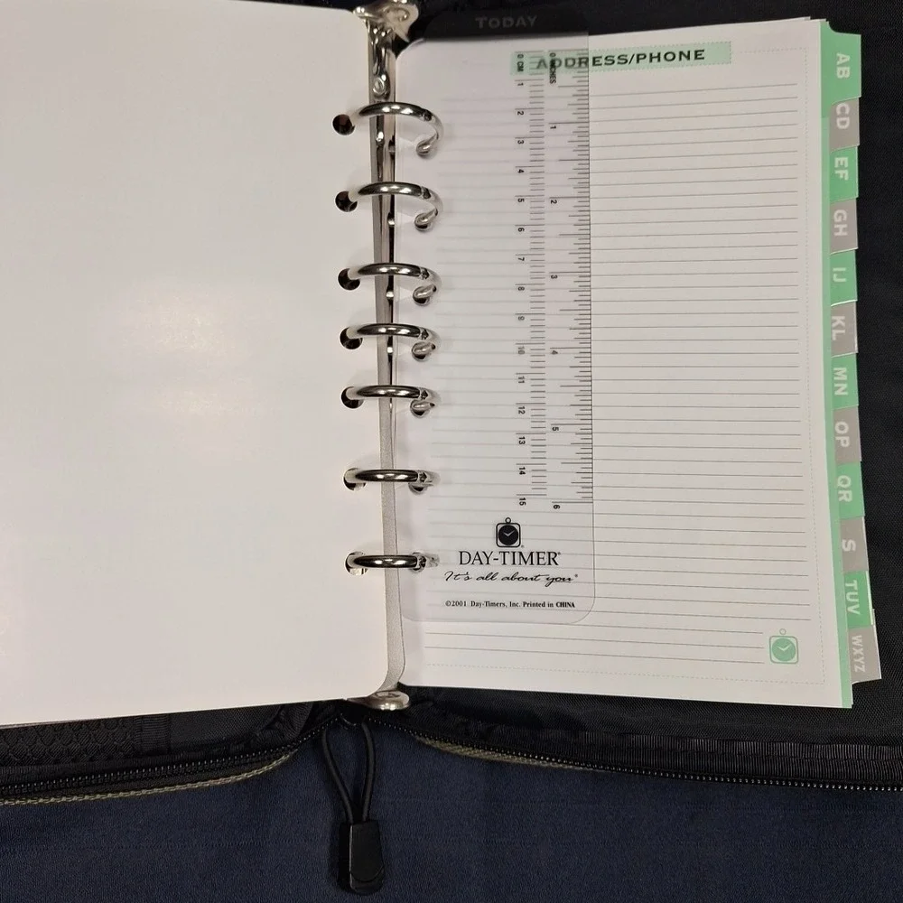 Vtg 90s Daytimer Navigator Canvas Planner Organizer Binder Zip 8 x 10.5 Rare